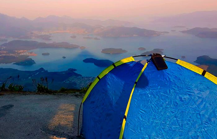 Foto: Acampamento na Pedra do Frade